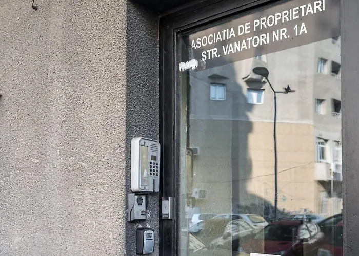 Galaxy Near Old Town Apartament